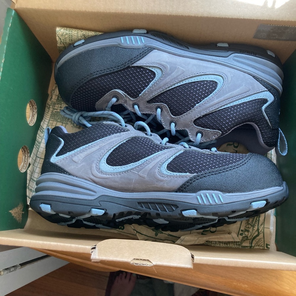 Danner womens steel toed shoes